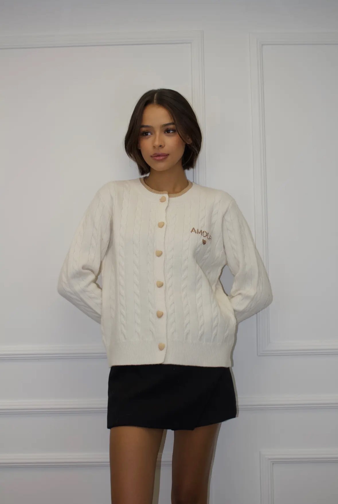 twee kleurige cardigan.